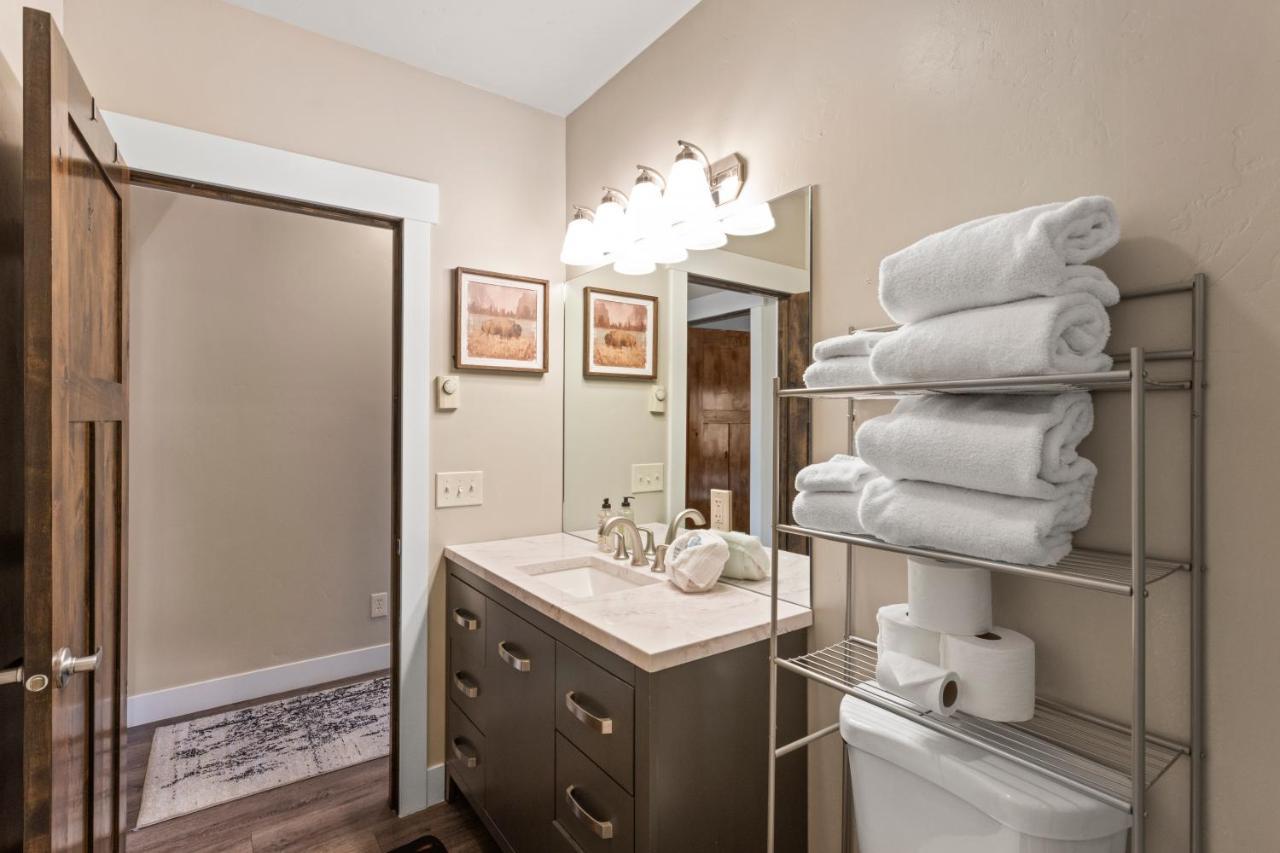 The Yellowstone Hideaway Unit A West Yellowstone Eksteriør billede