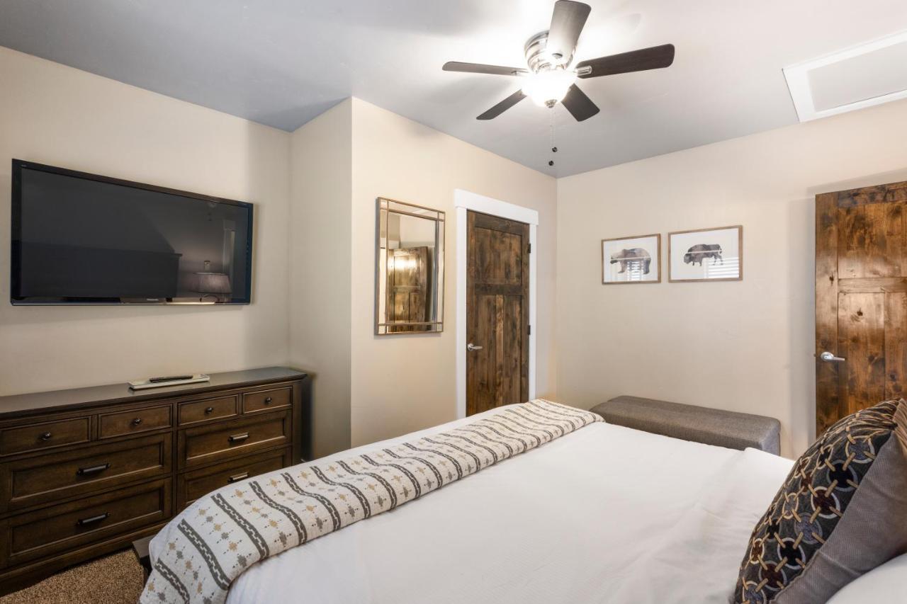 The Yellowstone Hideaway Unit A West Yellowstone Eksteriør billede