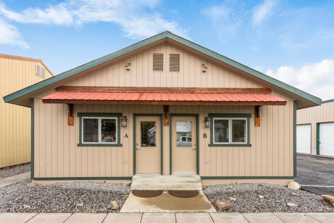 The Yellowstone Hideaway Unit A West Yellowstone Eksteriør billede